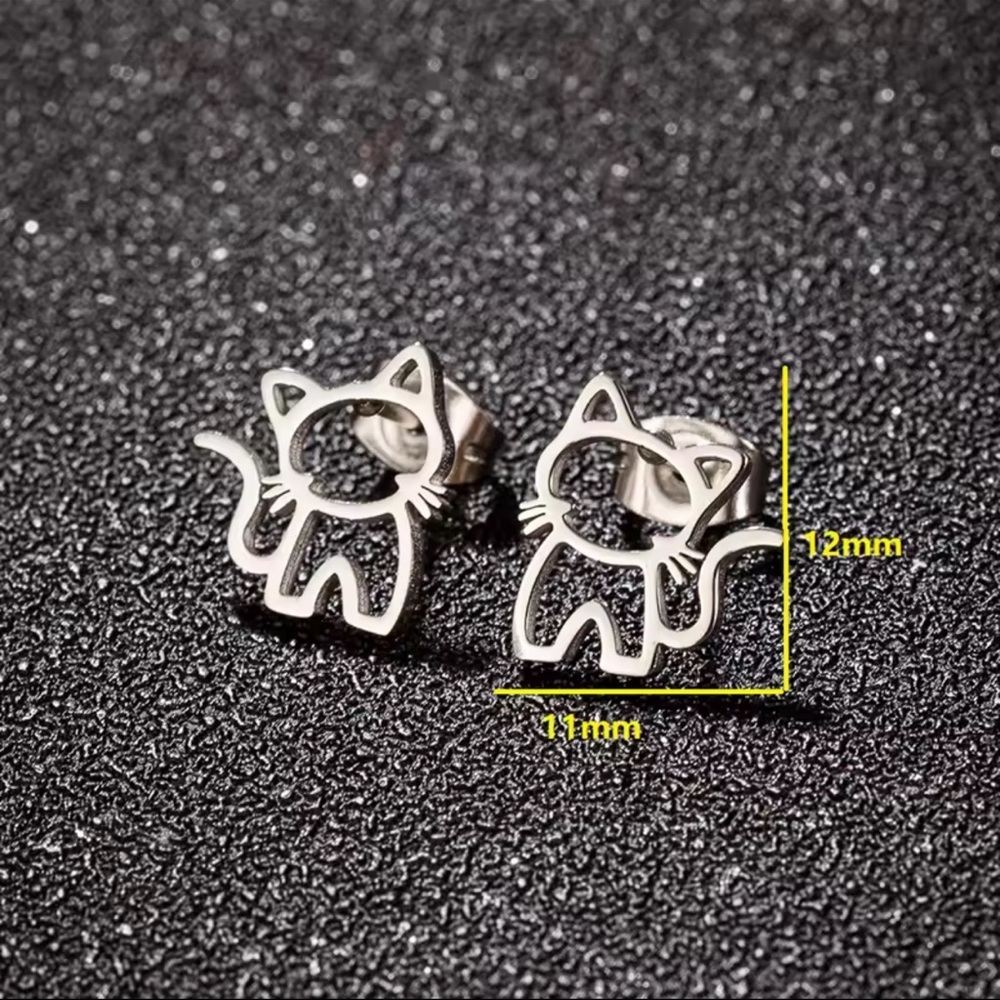 Animal Earrings 4 Pairs Cat Stainless Steel Stud Earrings - black - Picture 2 of 3